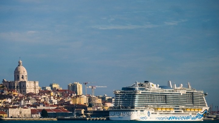 AIDAnova's cruise ends unexpectedly due to COVID19 outbreak